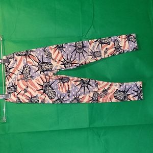 Lularoe kids statue of liberty printed leggings size S/M